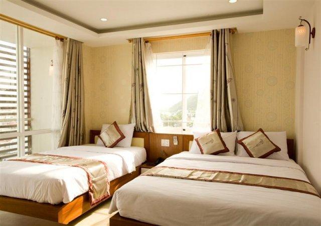 Ngoc Hong Hotel На Транг Екстериор снимка
