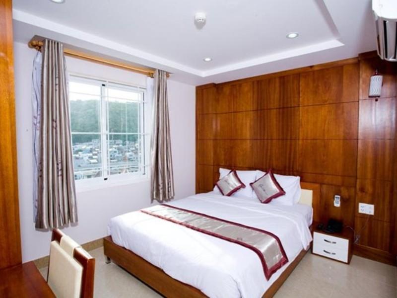 Ngoc Hong Hotel На Транг Екстериор снимка