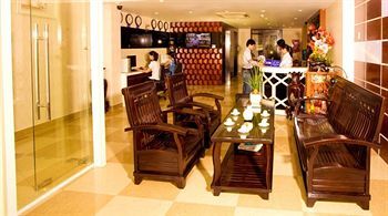 Ngoc Hong Hotel На Транг Екстериор снимка